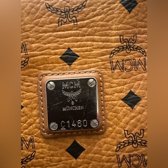 MCM Luisa Visetos - Picture 3 of 14